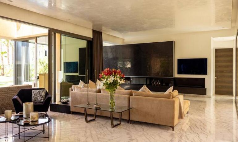 Exceptional Villa in Marrakech – Luxury, Serenity & Escape