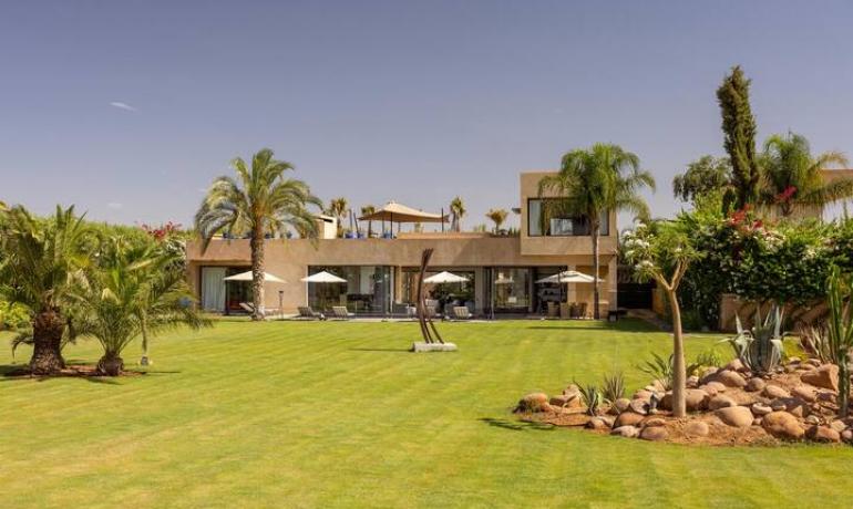 Exceptional Villa in Marrakech – Luxury, Serenity & Escape
